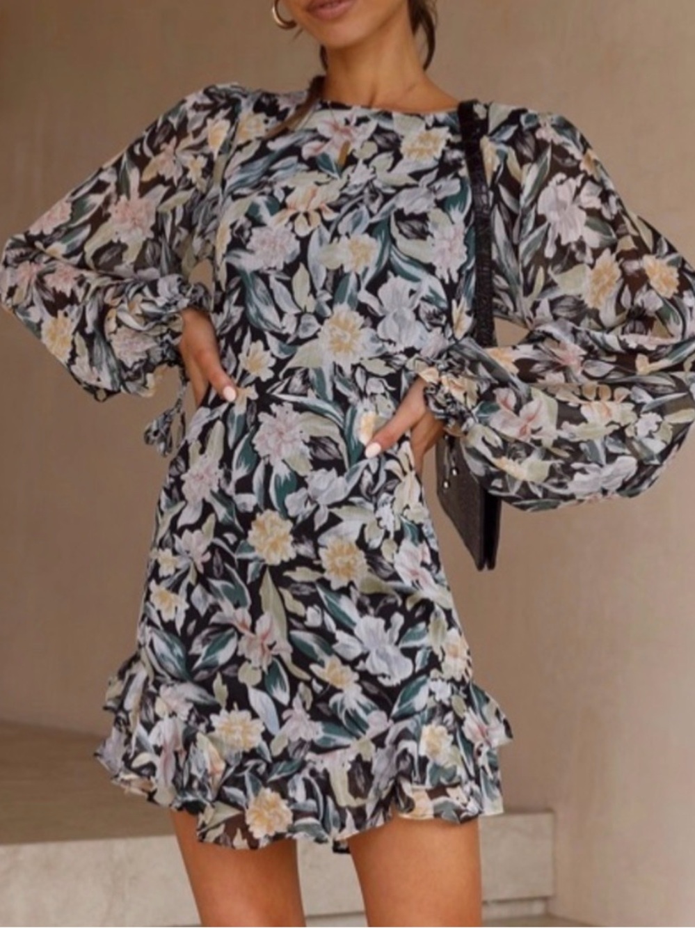 Perfect summer Floral Ruffle Mini romper Petal + Pump New with tag